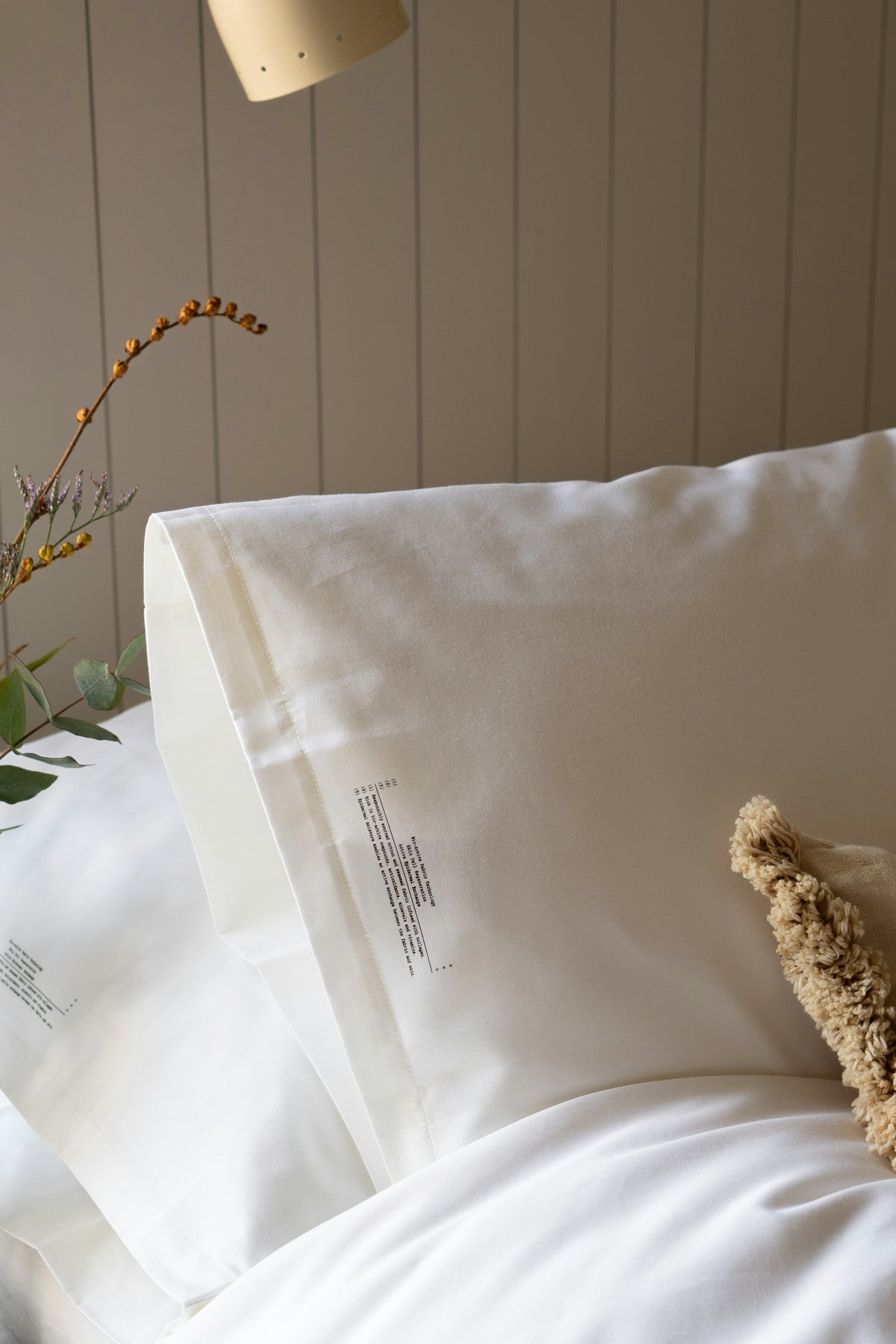 King and California King Bed Skirts: What to Check Before Buying