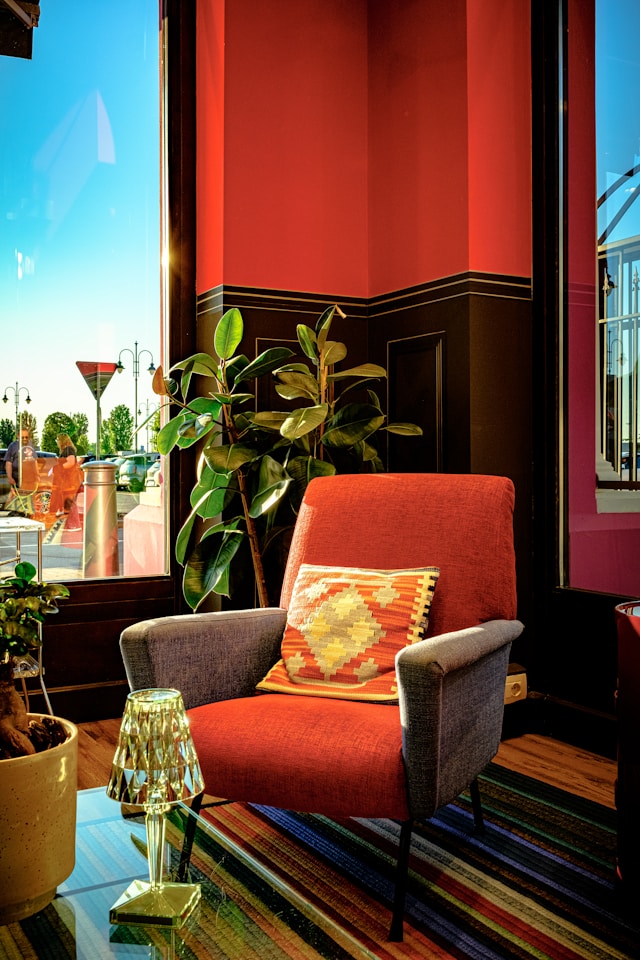 How to Choose a Nursery Chair That Matches Your Home Interior