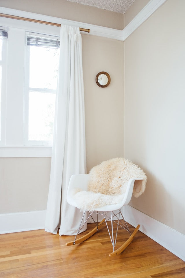 Complete Guide to Choosing the Best Nursery Glider Chair