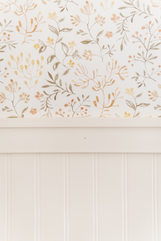 Small Flower Wall Stickers: Creating Scattered Floral Layouts for Nurseries and Bedrooms
