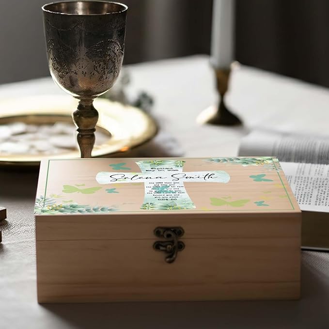 Personalized Pine/Walnut Keepsakes Baptism Gifts Wooden Box, 8 * 6 * 3 Walnut Wooden Boxes First Communion Gifts for Boys/Girls, Personalized Wood Storage Engraved Keepsake Box for Baptism