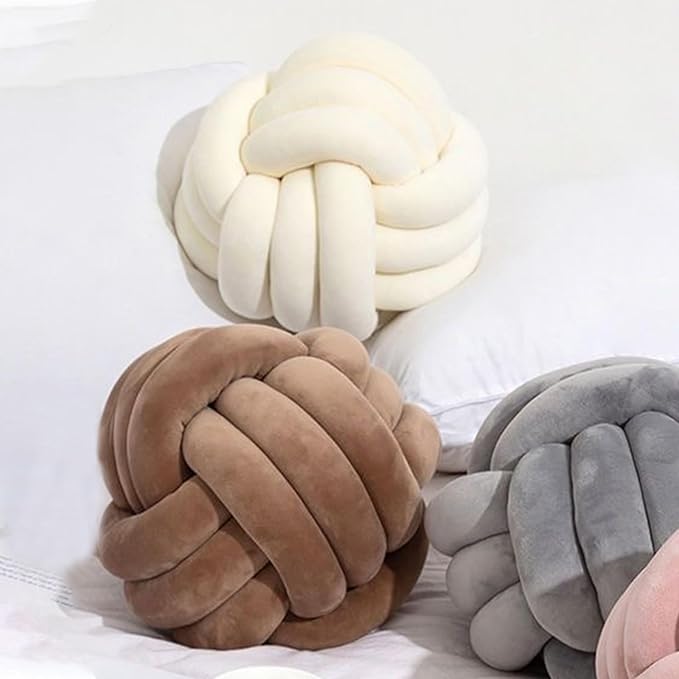 Velvet Chunky Bulky Giant Arm Knitting Yarn, Super Soft Jumbo Tube Weight, Fluffy DIY Crochet Hand Making Washable Yarn for Blanket, Pet Bed, Rugs, Pillow (1.1lb-Milk White)