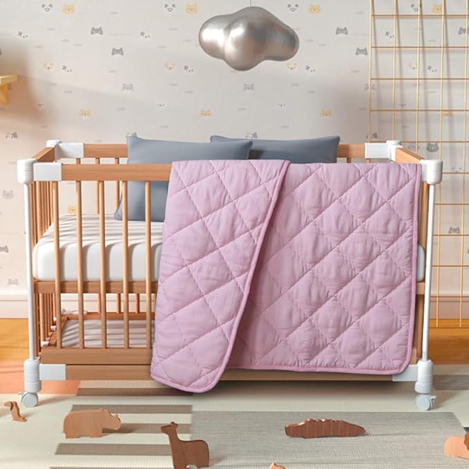 BEDSUM 100% Brushed Microfiber Down Alternative Toddler Comforter, Ultra Soft Lightweight and Warm Breathable Crib Quilted Blanket for Nursery Stroller Bed, 39x47 Inches, Pink