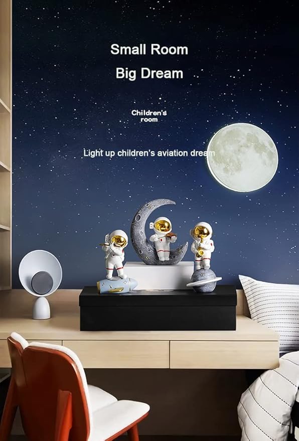 Paimuni Astronaut Figurine Resin Spaceman Statue White Gold Sculpture for Bookshelf Office Desktop Living Room