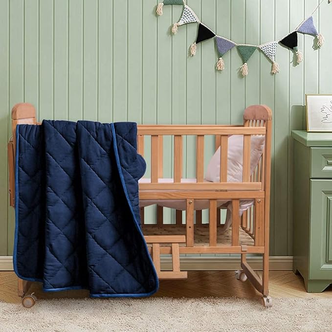 FLXXIE Machine Washable Microfiber Down Alternative Toddler Comforter, Super Soft and Lightweight Kids Crib Quilted Blanket for Stroller, Travel, 39x47 Inches, Navy Blue