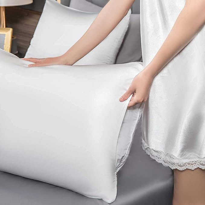 Mulberry Silk Pillowcase for Hair and Skin,Standard Size Cooling Silk Pillow Case with Hidden Zipper,Allergen Proof Dual Sides Soft Breathable Smooth Silk Pillow Cover for Women(Standard,White)