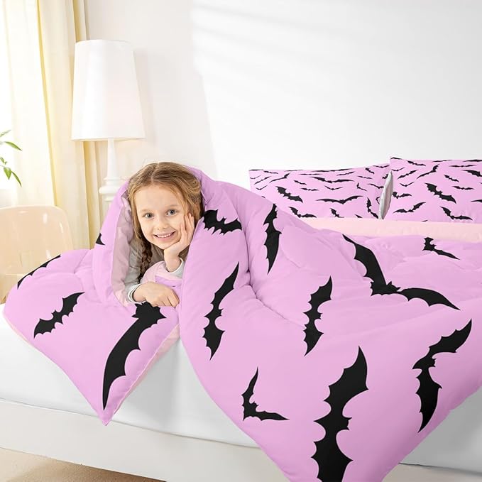 Erosebridal Gothic Bat Comforter Set Halloween Theme Bedding Set King Size,Horror Spooky Animal Quilt for Kids Boys Girls Adults Black Bats Silhouette Down Comforter,Pink Goth Room Decor