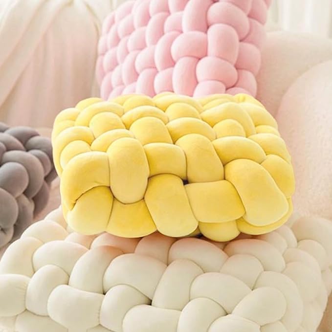 Velvet Chunky Yarn Bulky Giant Arm Knitting Ya rn, Super Soft Jumbo Tube Weight, Fluffy DIY Crochet Hand Making Washable for Blanket, Pet Bed, Rugs Pillow (2.2lb-Gold Yellow)