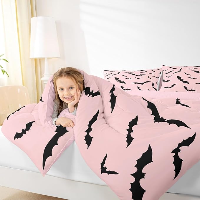 Erosebridal Pink Halloween Bedding Set Gothic Bats Comforter Set Toddler Size,Spooky Halloween Decor Quilt for Kids Boys Girls Adults Black Pink Goth Themed Duvet Insert,Goth Horror Animal