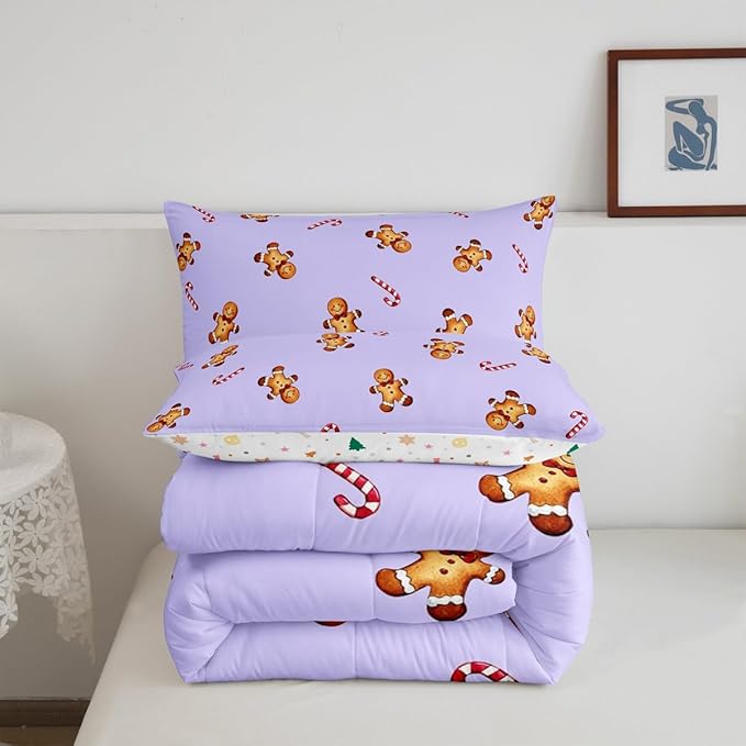 jejeloiu Kids Cute Gingerbread Man Comforter Set King Size Christmas Theme Bedding Set for Boys Girls Teens Xmas Candy Cane Happy New Year Purple Duvet Quilt Room Decor
