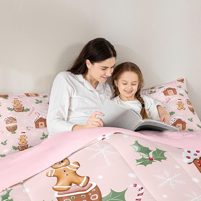 Feelyou Pink Christmas Comforter Set All Season Gingerbread Man Bedding Set with 2 Pillow Cases Christmas Pastry Microfiber Kids Queen Bedclothes Candy Cane Bedroom Decor Duvet Quilt Breathable Soft