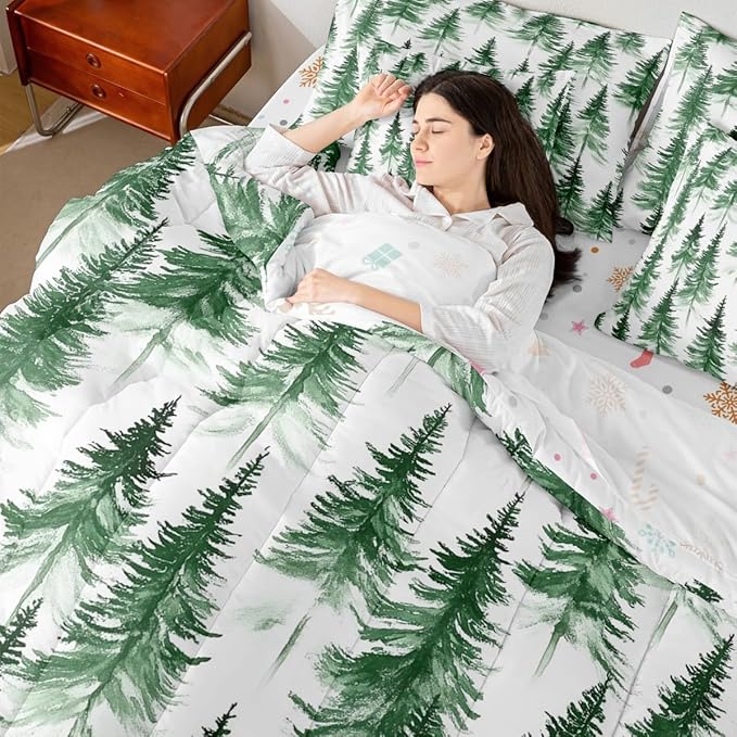 Erosebridal Green Christmas King Comforter Set with Sheets 7 Piece Winter Forest Pine Tree Bed in A Bag Merry Christmas Tree Theme Bedding Sets for Teens Teenager New Year Holiday Xmas Bed Set