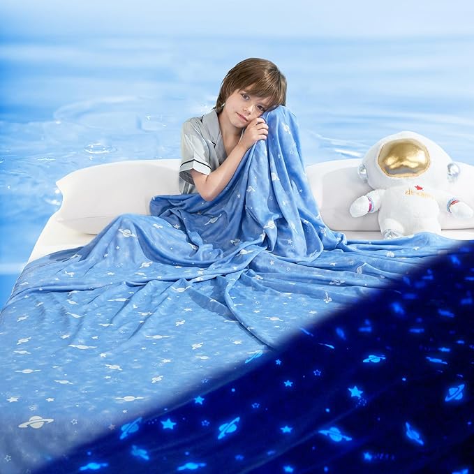 LUXEAR Cooling Blanket, Glow in the Dark Blanket Star Cosmic Cool Blanket for Boys Girls Gift Cooling Throw Blanket Keep Child/Adults Cool All Night Soft Breathable Summer Blanket for Bed Sofa 51x67in