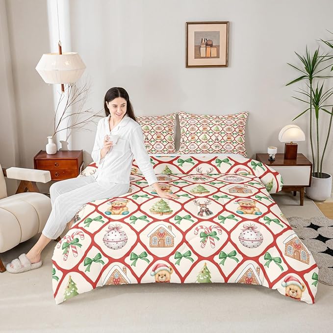 Manfei Merry Christmas Girls Bedding Set Twin Size,Kawaii Bowknot Cartoon Xmas Bear Comforter Set,Pine Tree Geometric Lattice Quilt Comforter Teens,Beige Red Green Room Decor All Season,1 Pillowcase