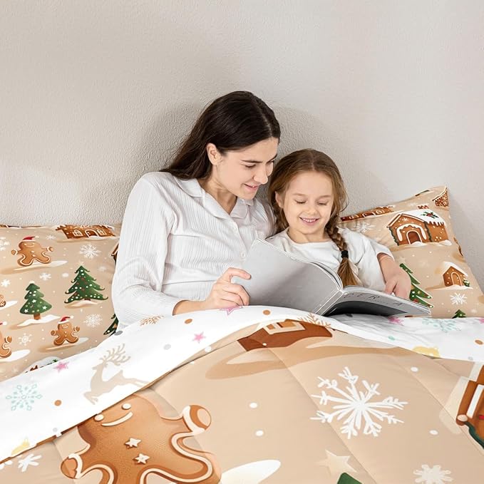 Feelyou Christmas Bedding Set Soft for Boys Girls, Gingerbread Man Comforter Set Full Size Snowflake Duvet Quilt Microfiber Xmas Tree Bedroom Decor 3 Pcs with 2 Pillow Cases