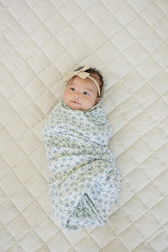 Mebie Baby Blue Blossom Muslin Swaddle, Modern and Neutral Blanket for Baby Girl or Boy, 0-3 Month, Comfy Wrap