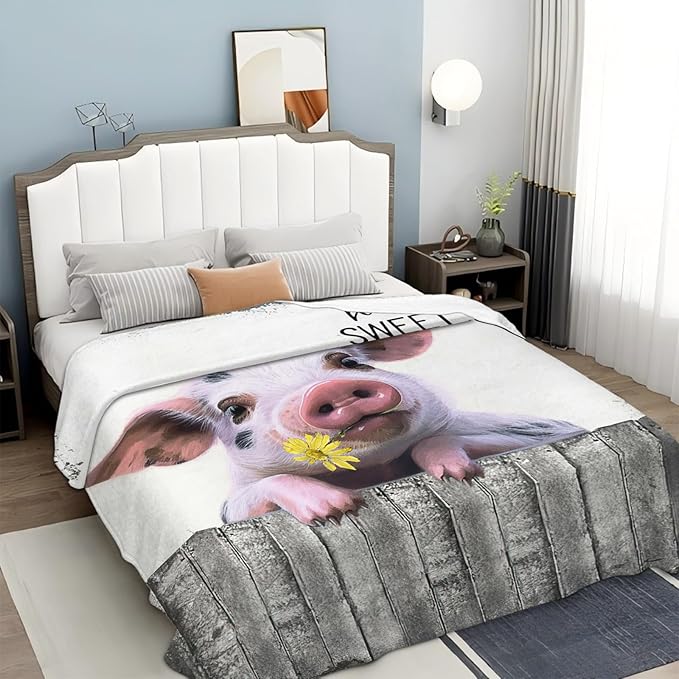 Tijuboni Funny Pig Throw Blanket Pig Gifts for Girls Boys Women Men Kids Adults Soft Flannel Fleece Blanket for Couch Sofa Bed Home Decor 50"x60"