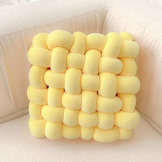 Velvet Chunky Yarn Bulky Giant Arm Knitting Ya rn, Super Soft Jumbo Tube Weight, Fluffy DIY Crochet Hand Making Washable for Blanket, Pet Bed, Rugs Pillow (2.2lb-Gold Yellow)