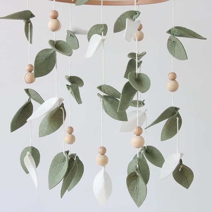 Green Leaf Crib Mobile Forest Baby Mobile for Crib Green Leaf Baby Crib Mobile with Wooden Bead Woodland Baby Mobile for Bassinet Toys Hanging