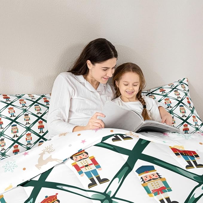 Feelyou Cute Nutcracker Bedding Set Soft for Boys Girls,Green Lattice Pattern Comforter Set Full Size Colorful Duvet Quilt Microfiber Funny Soldier Bedroom Decor Kawaii 3 Pcs with 2 Pillow Cases