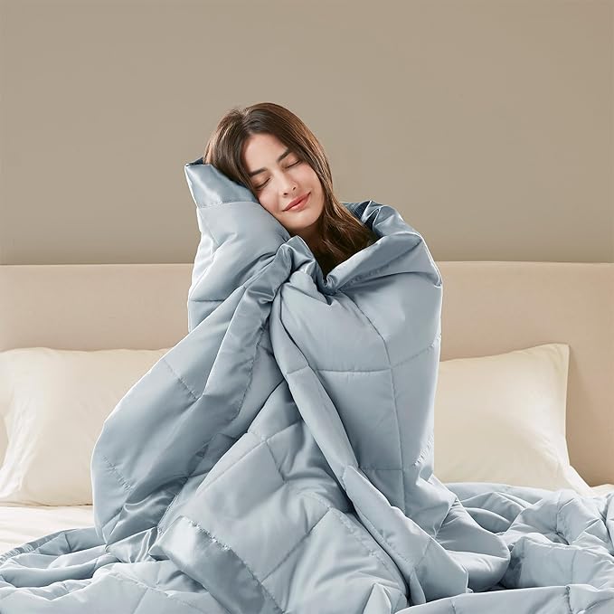 Madison Park Windom Down Alternative Blanket, Premium 3M Scotchgard Moisture Wicking Treatment, Lightweight and Soft Bed Cover For All Season, Satin Trim, Blue Twin