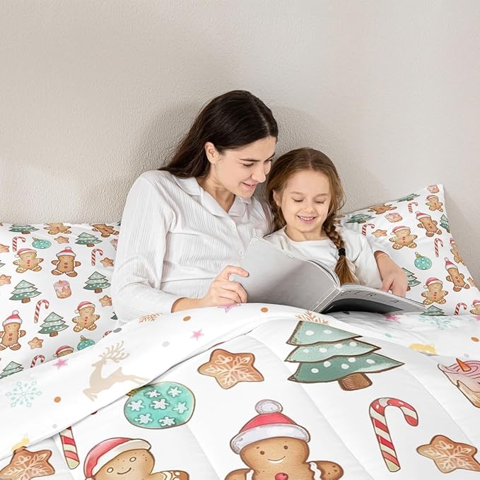 Feelyou Pink Gingerbread Comforter Set King Size Christmas Bedding Set for Kids Boys Girls Candy Cane Duvet Quilt Xmas Bedroom Decor Microfiber 3 Pcs with 2 Pillow Cases