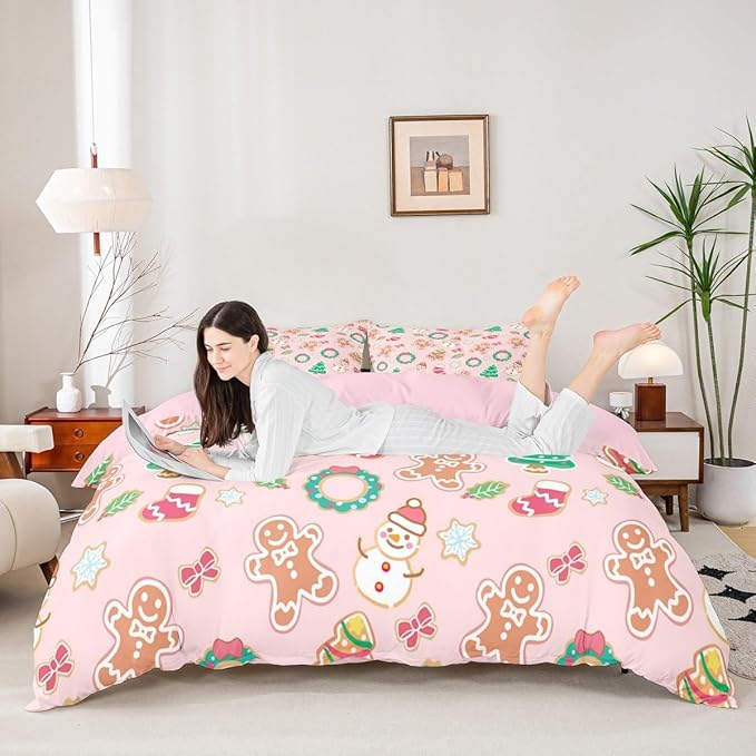 Feelyou Christmas Comforter Cover Cartoon Snowman Christmas Tree Bedding Set Gingerbread Man Xmas Theme Duvet Cover for Kids Boys Girls Microfiber Pink Bedspread Cover Room Decor Bedclothes King Size
