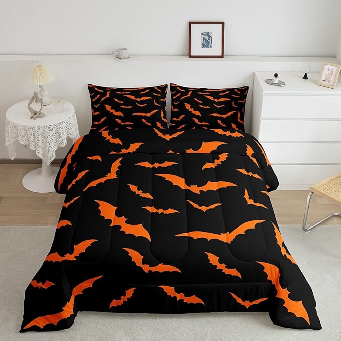 Erosebridal Happy Halloween Quilt Full Size for Kids Boys Bats Animal Silhouette Comforter Set Orange Bats Animal Bedding Set Gothic Spooky Down Comforter with 2 Pillow Cases