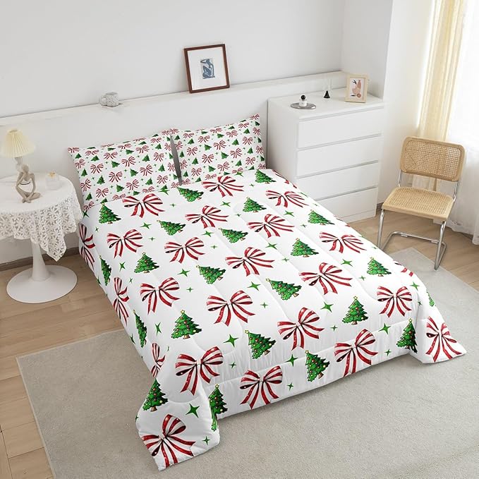 Manfei Merry Christmas Comforter Set King Size, Red Bow Green Tree Bedding Set 3pcs, New Year Theme Down Comforter for All Season, Kids Girls Room Decor, Lightweight Duvet Insert, 2 Pillowcases