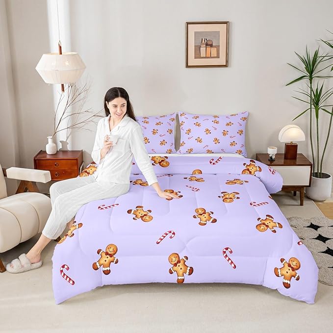 jejeloiu Kids Cute Gingerbread Man Comforter Set King Size Christmas Theme Bedding Set for Boys Girls Teens Xmas Candy Cane Happy New Year Purple Duvet Quilt Room Decor