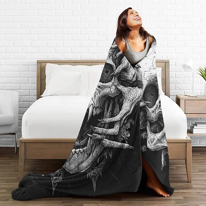 Skull Blanket for Girls Boys Horrible Gothic Throw Blankets Soft Cozy Warm Fuzzy Fleece Cool Black White Bedding Flannel Throws Stuff Gifts for Skull Lovers Kids Men Women Bedroom Decor 60"x50"