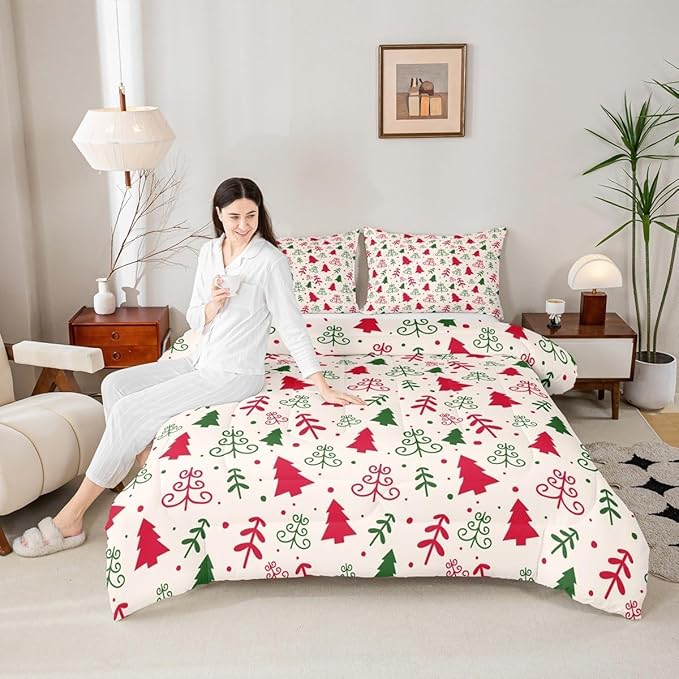 Christmas Trees Comforter Set Toddler Size,Red Green Pine Plant Cute Hand Sketch Bedding Set for Kids Girls Boys Bedroom,Winter Xmas Natural Botanical Kawaii Quilted Set with 1 Pillowcase