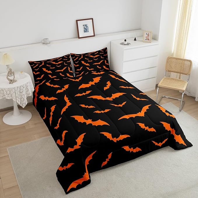 Erosebridal Happy Halloween Quilt Queen Size for Kids Boys Bats Animal Silhouette Comforter Set Orange Bats Animal Bedding Set Gothic Spooky Down Comforter with 2 Pillow Cases