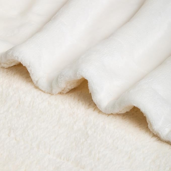 American Baby Company Heavenly Soft Chenille Sherpa Toddler Blanket, Warm and Cozy, Ivory, 36" x 48" for Boys and Girls, Versatile for Nap Time, Preschool and Travel