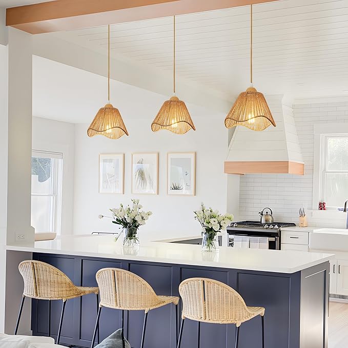 Wave Rattan Chandelier Pendant Lights Kitchen Island,Farmhouse Boho Chandeliers Adjustable Height Hanging lamp for Dining Room,Kitchen Ceiling Light Fixtures with Hand Woven Wicker Lampshade