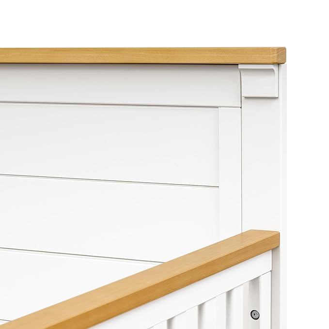 DaVinci Shea 4-in-1 Convertible Crib in Warm White and Honey, GREENGUARD Gold and FSC® Certified