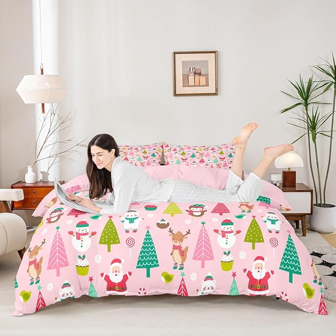 Christmas Bedding Set for Kids Boys Girls Cute Santa Claus Deer Comforter Cover Set Pink Christmas Tree Duvet Cover Bedroom Decor Kawaii Xmas Theme Bedspread Cover Toddler Size Bedding Collection 2Pcs