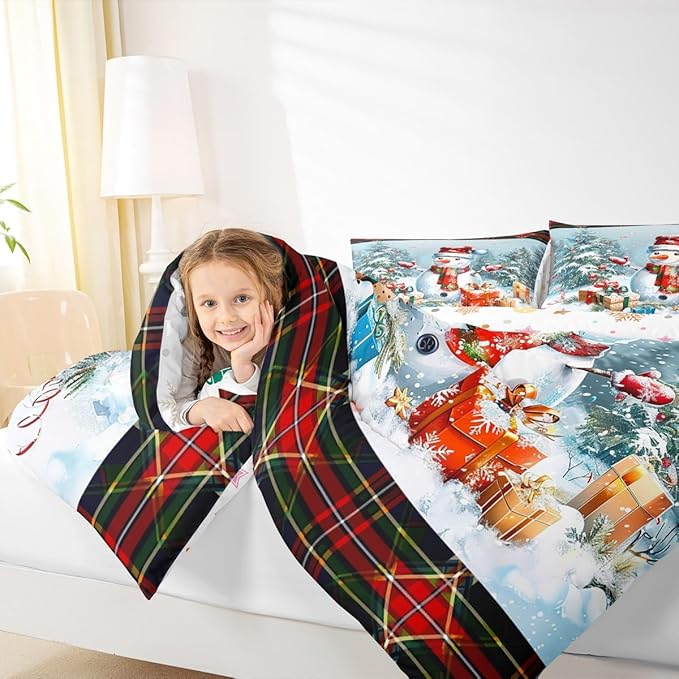 Castle Fairy Xmas Cute Snowman Comforter Set King Size,Merry Christmas Pine Trees Decor Bedding Set All Season Quilt Set,Vintage Red Green Checkered Plaid Microfiber Polyester Down Comforter