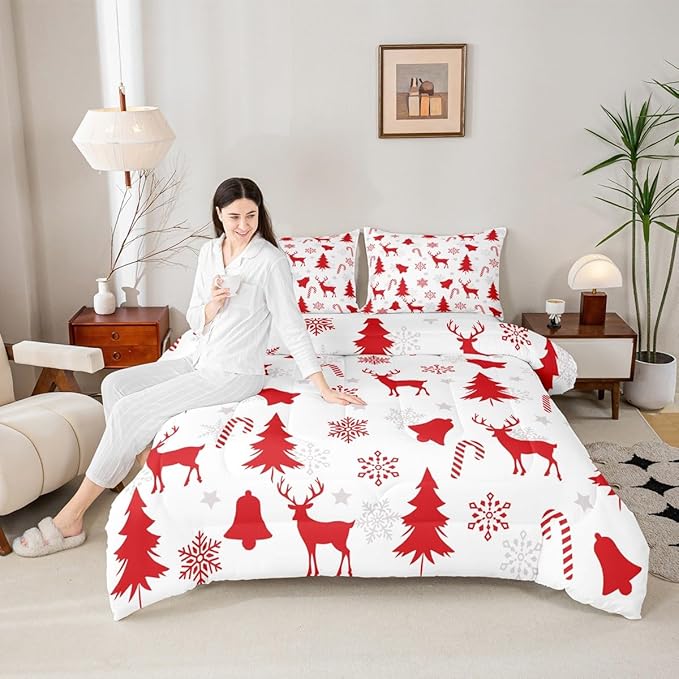 Feelyou Merry Christmas Bedding Set Soft for Boys Girls, Xmas Tree Reindeer Comforter Set King Size Candy Cane Bell Duvet Quilt Microfiber Snowflake Bedroom Decor 3 Pcs with 2 Pillow Cases