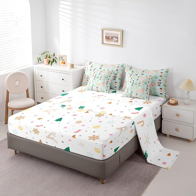 Erosebridal 7Pcs Green Christmas Comforter Set Queen,Xmas Tree Nutcracker Bedding Set,Pink Princess Bed in A Bag for Girls Women,Winter Xmas Holiday Christmas Ornaments Quilt with Flat Fitted Sheet