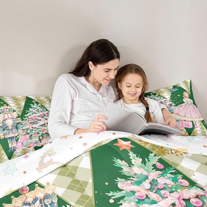 jejeloiu Christmas Nutcracker Comforter Set King Size Gingerbread Man Bedding Set for Kids Boys Girls Xmas Tree Duvet Quilt Green Bedroom Decor