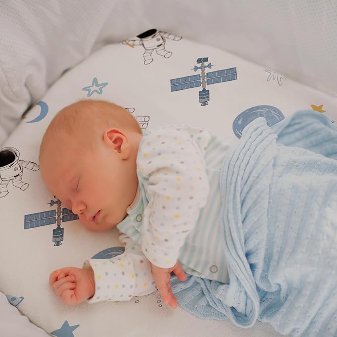 Gllquen Baby Bassinet Sheets 4 Pack, Breathable Cozy Fitted Mattress Sheet, Elastic Travel Crib Fashionable Pattern, Standard Cradle Safe Sheets for Baby Boys Girls 32"x16"(Astronaut)