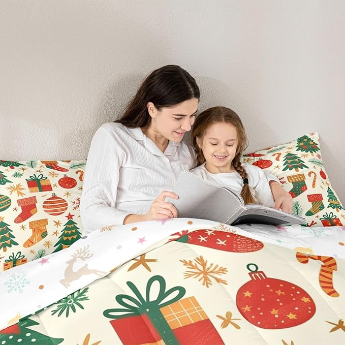 Feelyou Christmas Comforter Set All Season Xmas Tree Bedding Set with 2 Pillow Cases New Year Gift Microfiber Kids Full Bedclothes Christmas Stockings Bedroom Decor Duvet Quilt Breathable Soft