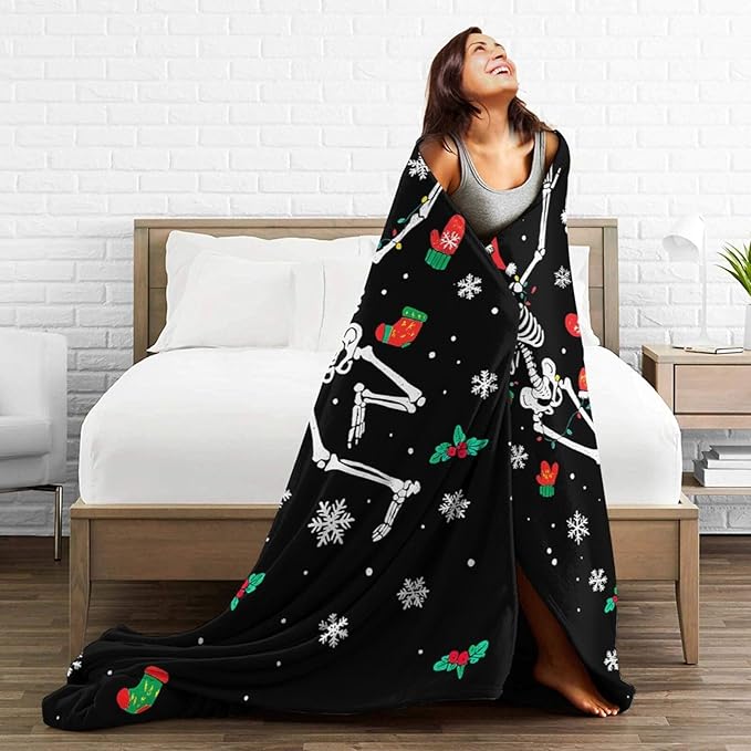 Gothic Fleece Blanket Christmas Skull Throw Blankets for Girls Boys Super Soft Warm Flannel Funny Throws Gifts for Men Women Cozy Fuzzy Plush Stuffed Couch Bed Bedding Decor 50"x40"