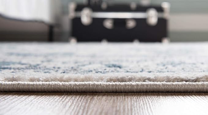 Rugs.com Charleston Collection Rug – 4' x 6' Ivory Low-Pile Rug Perfect for Living Rooms, Large Dining Rooms, Open Floorplans