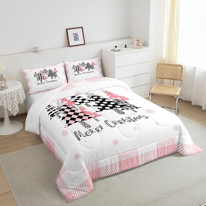 Manfei Merry Christmas Comforter Set Full Size, Pink Plaid Xmas Trees Bedding Set 3pcs, New Year Cartoon Down Comforter for All Season, Kids Girls Santa Claus Bedroom Decor, 2 Pillowcases, No Sheets
