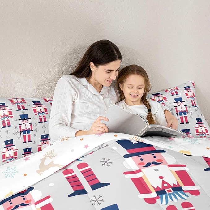 Feelyou Cute Nutcracker Comforter Set Twin Size Christmas Ornaments Bedding Set for Kids Boys Girls Xmas Snowflake Duvet Quilt Soldier Bedroom Decor Kawaii Microfiber 2 Pcs with 1 Pillow Cases