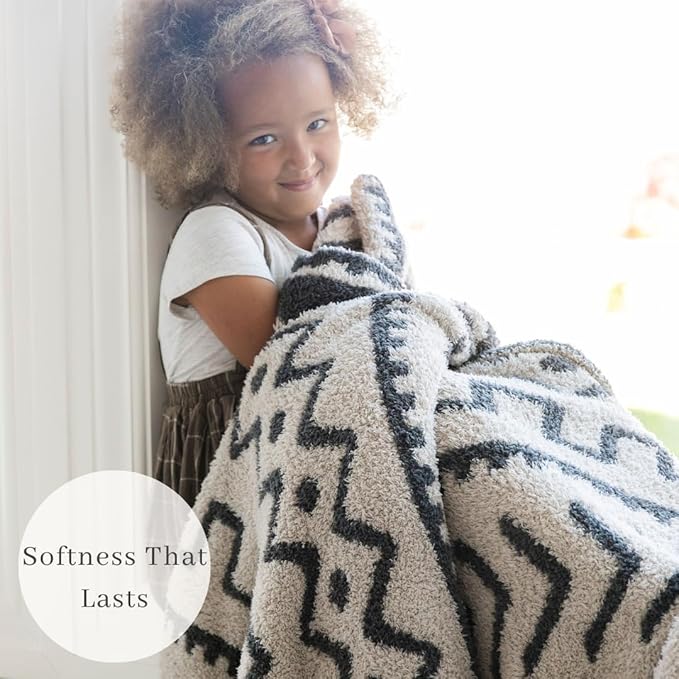 SARANONI Throw Blanket | Breathable Double Layer Soft, Plush Decorative Comfy Blankets for Couch or Bed | Cream and Black, Mudcloth - 50” x 60”