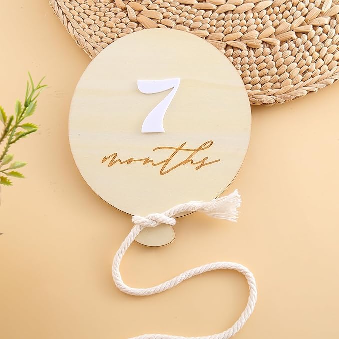 Wooden Balloon Baby Milestone Cards - Wooden First Year Milestone Signs,Baby Announcement Monthly Milestone Markers,Baby Shower Photography Props