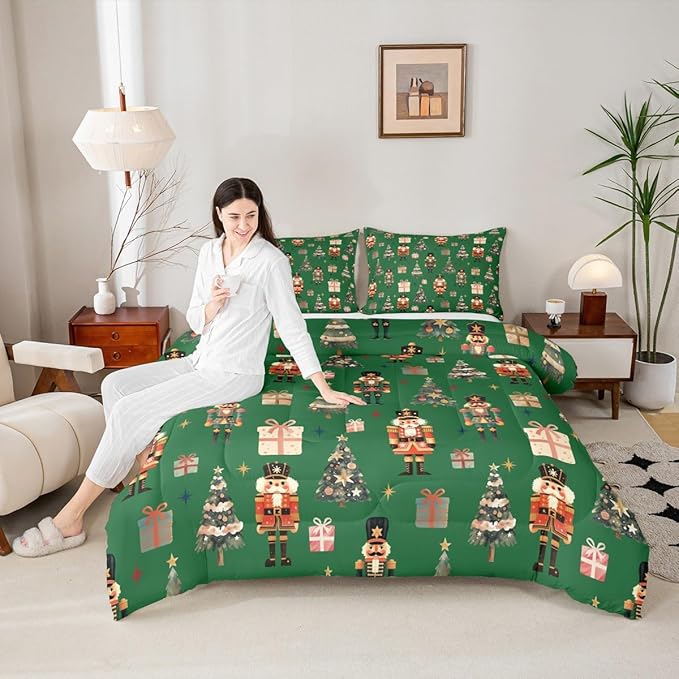 jejeloiu Xmas Nutcracker Comforter Set Full Size Christmas Green Bedding Set for Kids Boys Girls Cute Snowflakes Duvet Quilt Bedroom Decor
